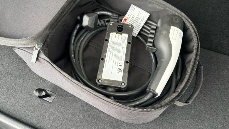 Hyundai SANTA FE 1.6 TGDi Plug-in Hybrid Calligraphy 5dr 4WD Auto Estate